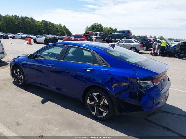 2023 HYUNDAI ELANTRA SEL 3