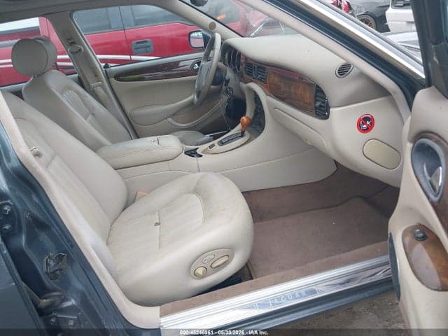 2000 JAGUAR XJ8 5