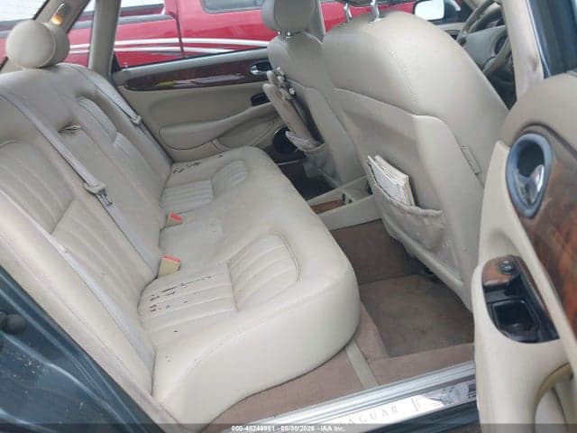 2000 JAGUAR XJ8 8