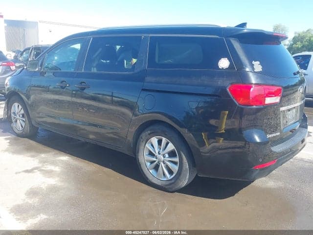2017 KIA SEDONA LX 3