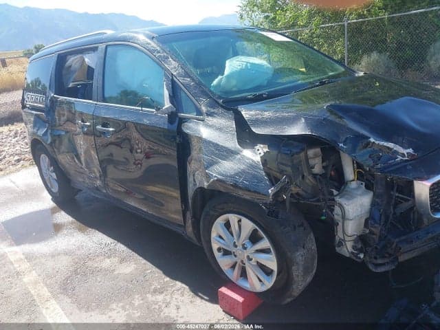 2017 KIA SEDONA LX 6