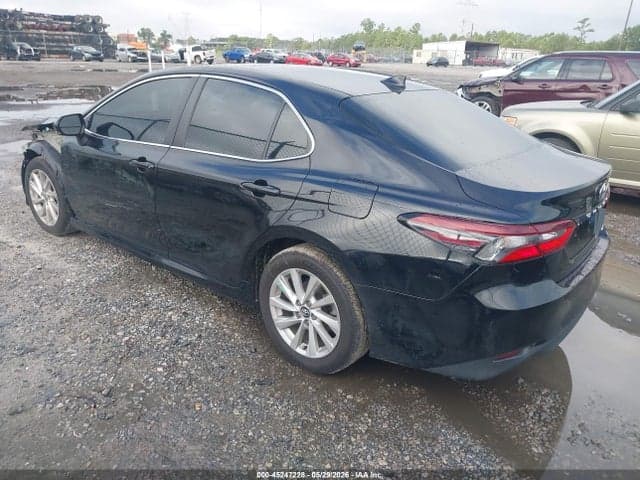 2023 TOYOTA CAMRY LE 3
