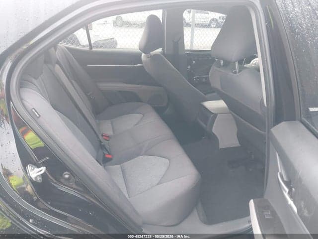 2023 TOYOTA CAMRY LE 8