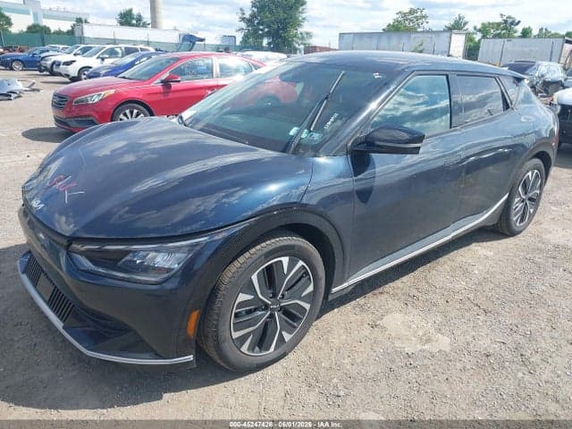 2023 KIA EV6 WIND 2