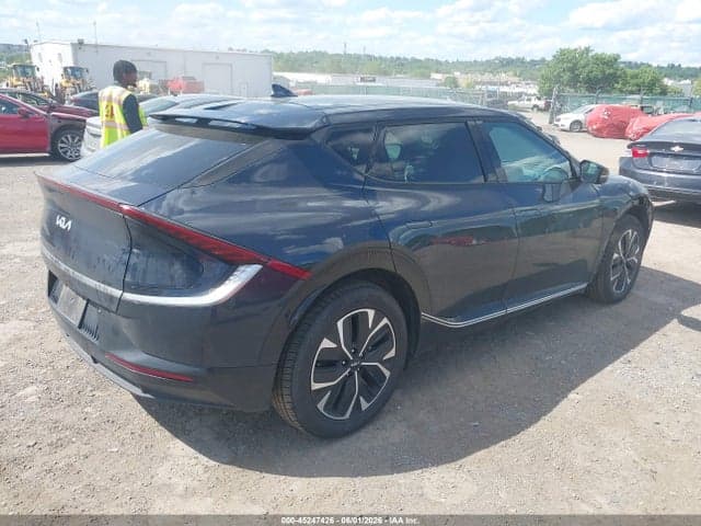 2023 KIA EV6 WIND 4