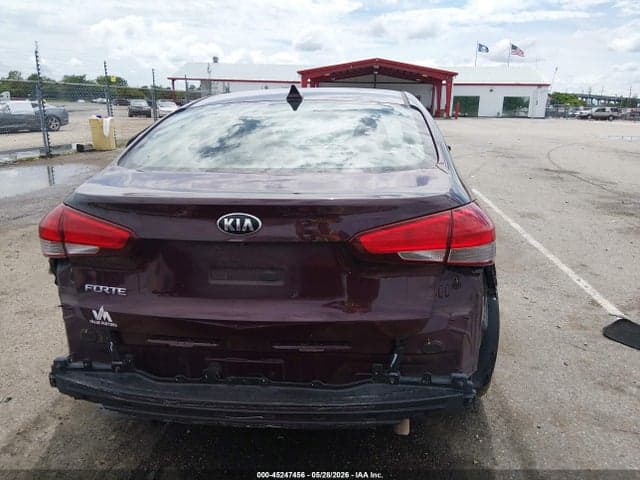 2018 KIA FORTE LX 17