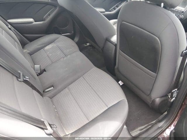 2018 KIA FORTE LX 8