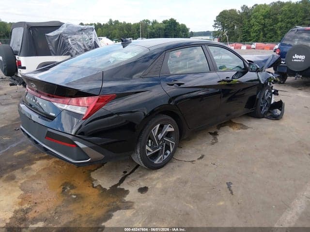 2025 HYUNDAI ELANTRA HYBRID SEL SPORT 4