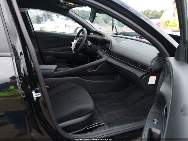 2025 HYUNDAI ELANTRA HYBRID SEL SPORT 5
