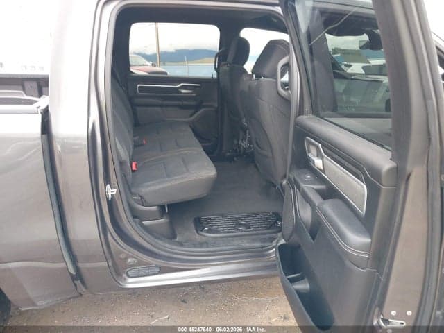 2020 RAM 1500 8