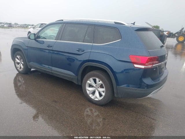 2018 VOLKSWAGEN ATLAS 3.6L V6 SE 3