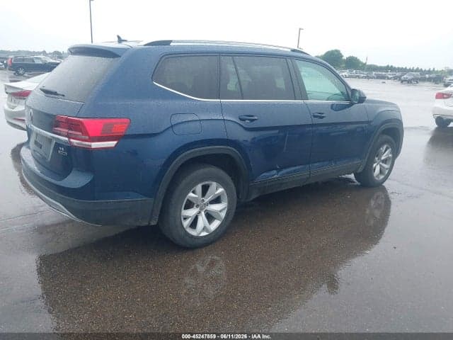 2018 VOLKSWAGEN ATLAS 3.6L V6 SE 4