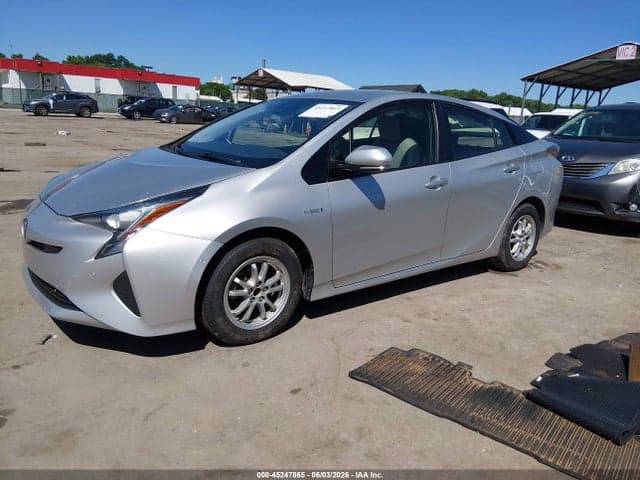 2017 TOYOTA PRIUS THREE 2