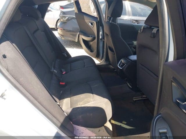 2017 CHEVROLET MALIBU 1LT 8