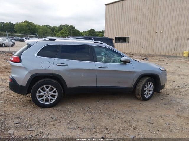 2018 JEEP CHEROKEE LATITUDE PLUS 4X4 13