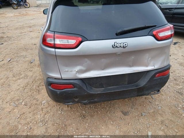 2018 JEEP CHEROKEE LATITUDE PLUS 4X4 6