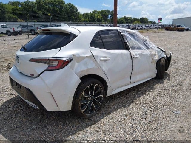 2021 TOYOTA COROLLA XSE 4