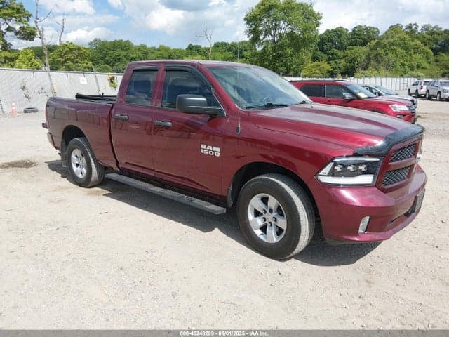 2018 RAM 1500 EXPRESS 4X4 6'4 BOX 1