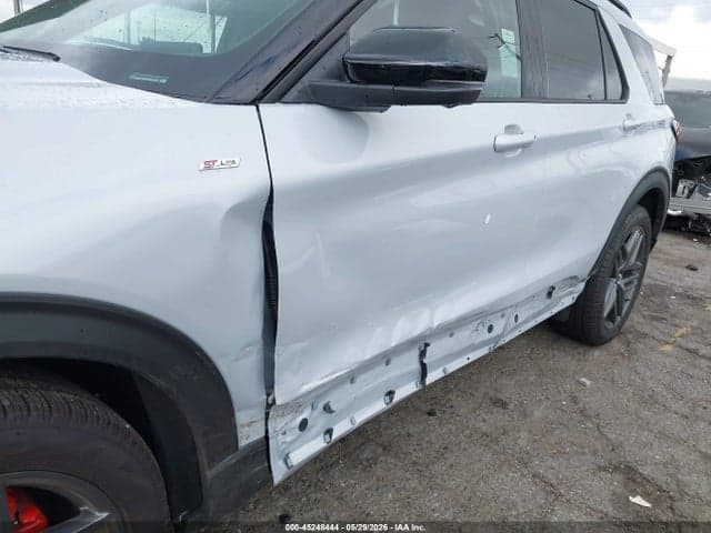 2026 FORD EXPLORER ST-LINE 6