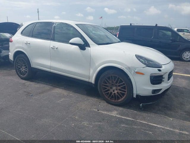 2017 PORSCHE CAYENNE PLATINUM
