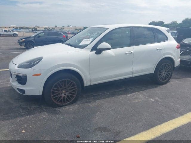 2017 PORSCHE CAYENNE PLATINUM 2