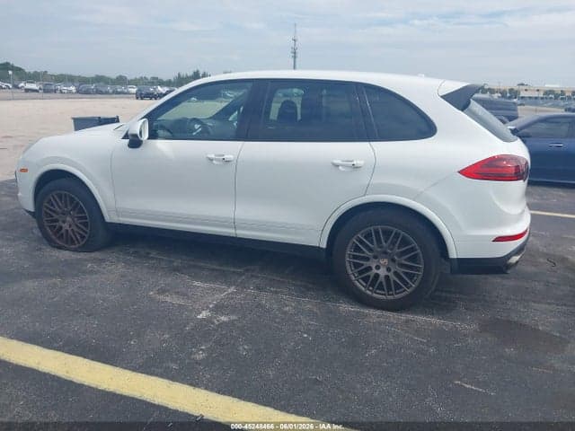 2017 PORSCHE CAYENNE PLATINUM 3