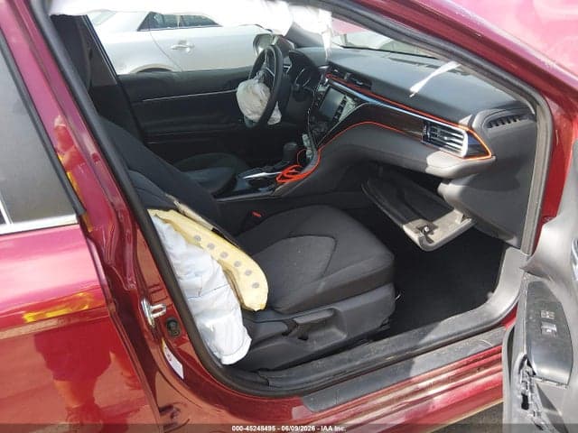 2018 TOYOTA CAMRY LE 5