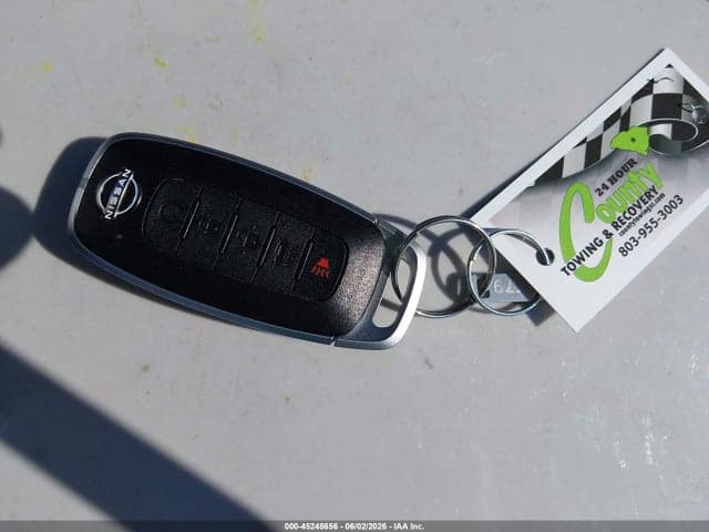 2025 NISSAN VERSA 1.6 SR 11