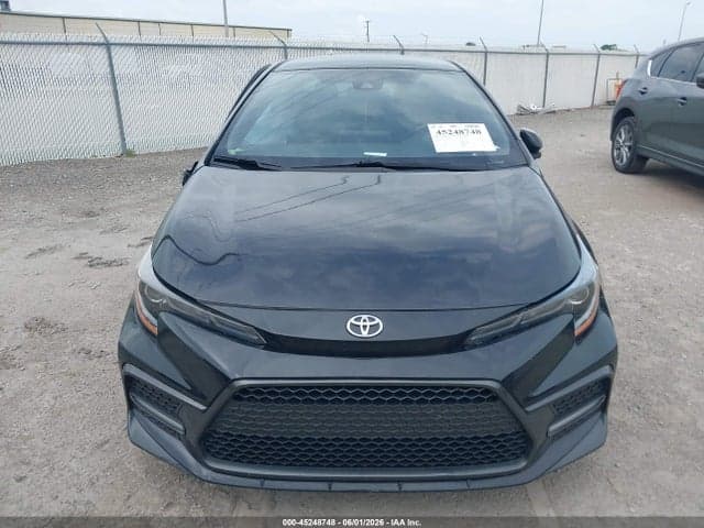 2021 TOYOTA COROLLA SE 12