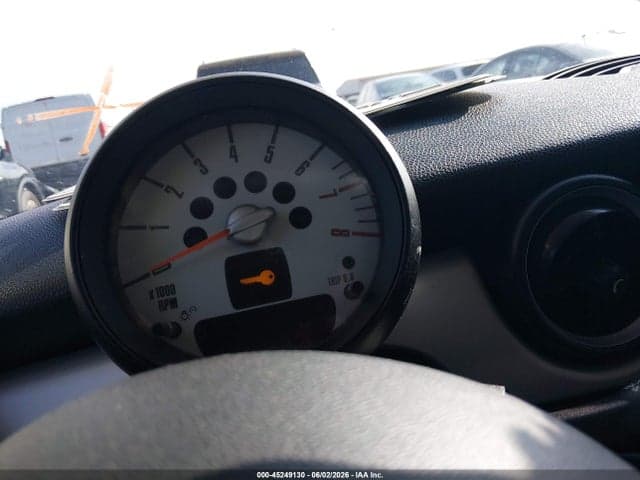 2012 MINI COOPER 7