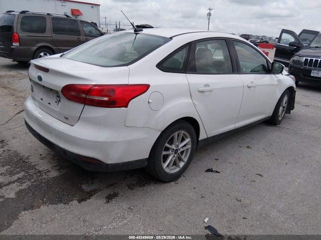 2018 FORD FOCUS SE 4