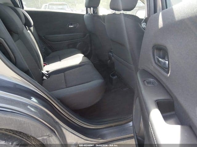 2021 HONDA HR-V AWD LX 8