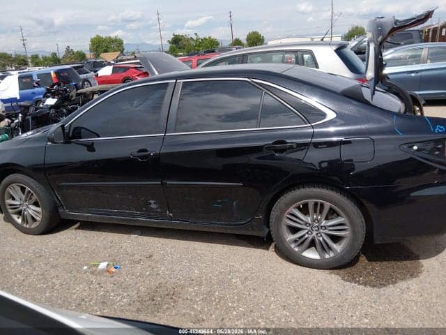 2017 TOYOTA CAMRY SE 15