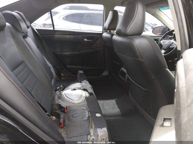 2017 TOYOTA CAMRY SE 8
