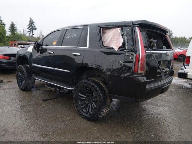 2019 CADILLAC ESCALADE LUXURY 3