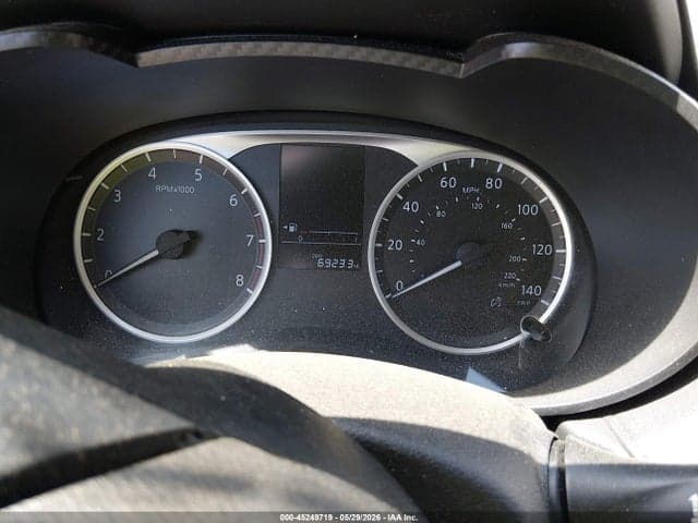 2024 NISSAN VERSA 1.6 S 7