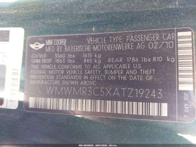 2010 MINI COOPER 9