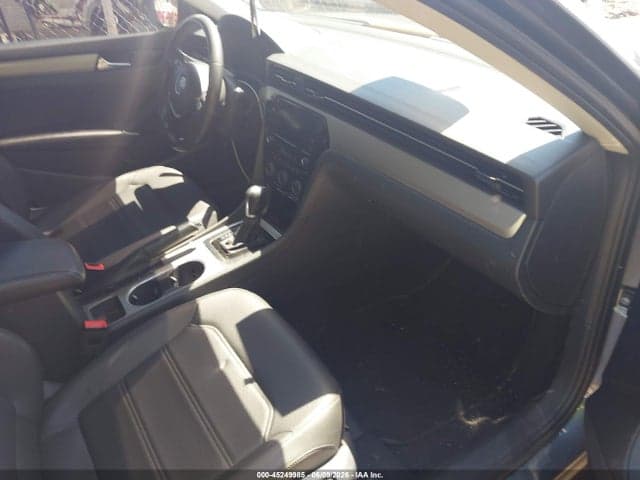 2021 VOLKSWAGEN PASSAT 2.0T SE 5