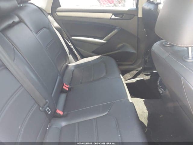 2021 VOLKSWAGEN PASSAT 2.0T SE 8