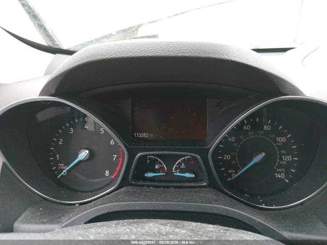 2017 FORD ESCAPE SE 7