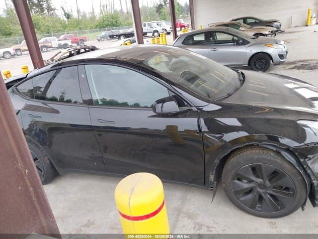 2025 TESLA MODEL Y LONG RANGE DUAL MOTOR ALL-WHEEL DRIVE 11