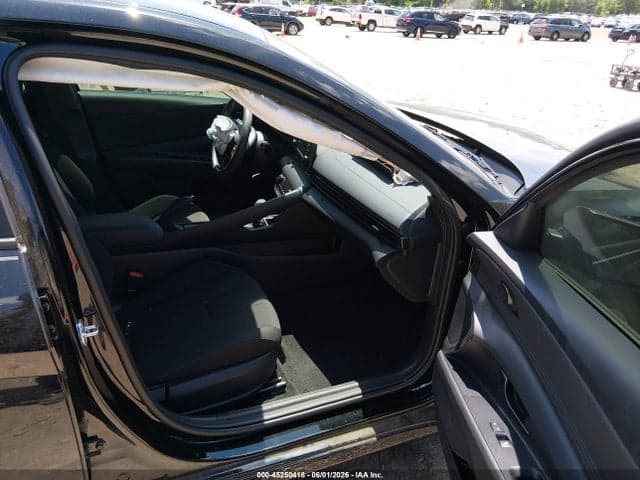 2025 HYUNDAI ELANTRA SEL SPORT 5