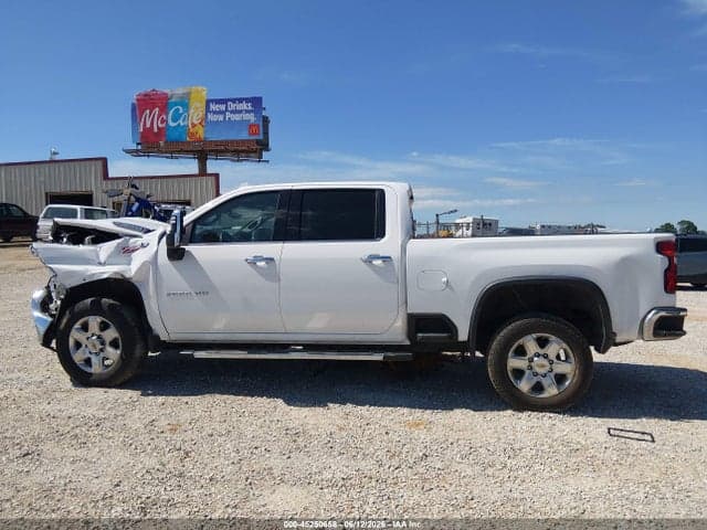 2022 CHEVROLET SILVERADO 2500HD 4WD STANDARD BED LTZ 14