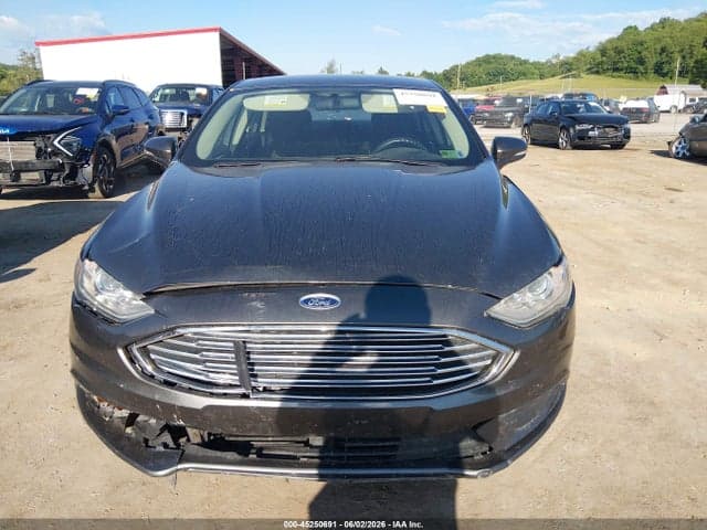 2017 FORD FUSION SE 12