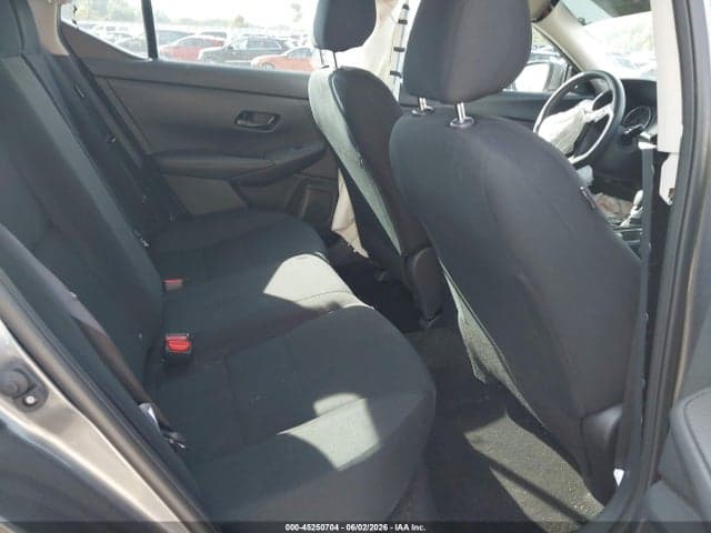 2025 NISSAN SENTRA S 8