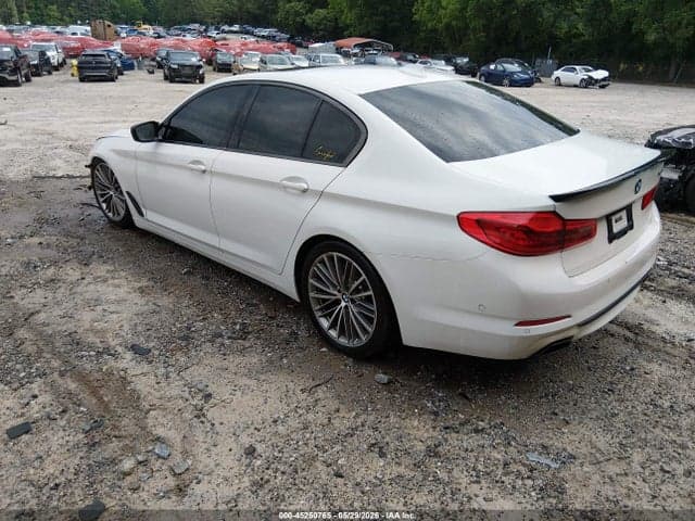 2020 BMW 540I 3