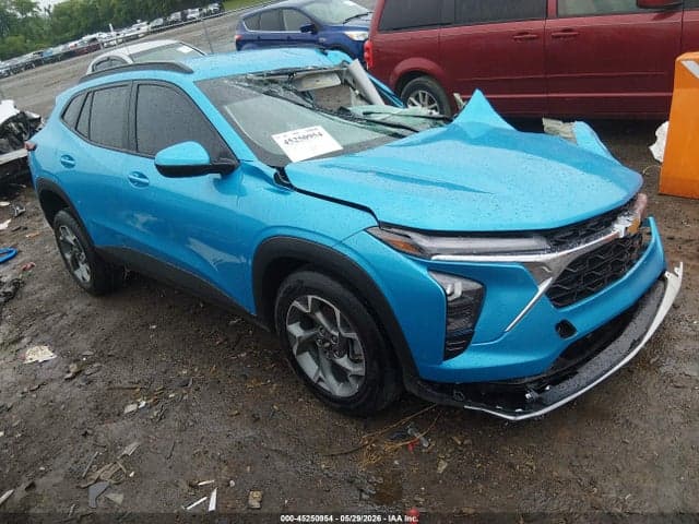 2025 CHEVROLET TRAX FWD LT - 1