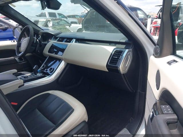 2022 LAND ROVER RANGE ROVER 5