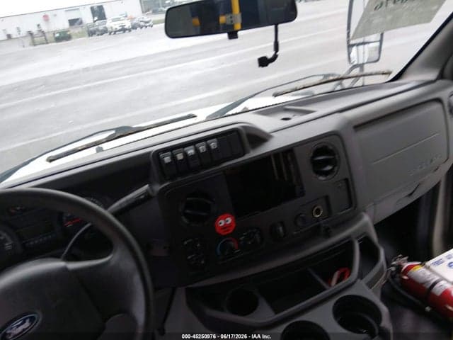 2018 FORD E-450 CUTAWAY 6