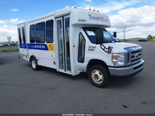 2018 FORD E-450 CUTAWAY 1